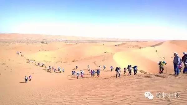 清爽榆林越野车沙地赛自行车沙地越野赛万人沙地徒步挑战赛报名方式看这里