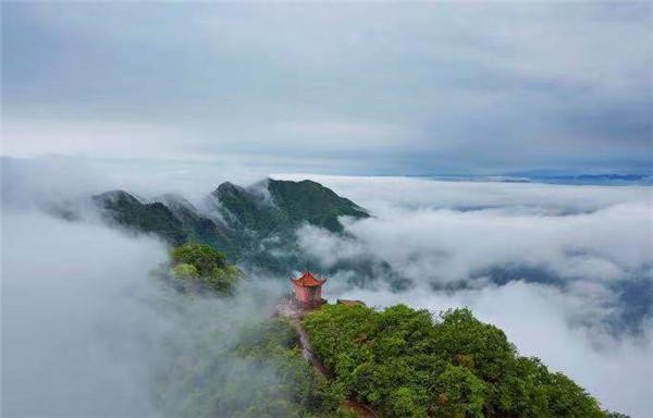 冬季自驾游去哪③在张家界地缝景区开启温泉养生旅