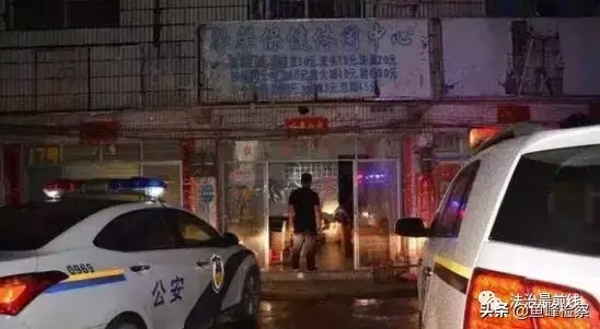 现场不堪入目！钦州警方一举连端13个淫窝神秘物体撒一地……