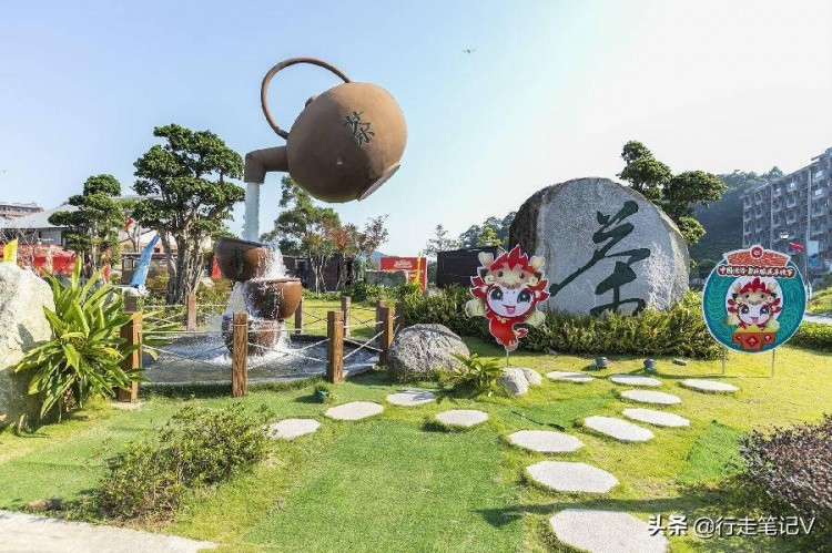 邂逅广东云浮高山茶田藏一顶级酒店山峰叠翠云雾缭绕温泉