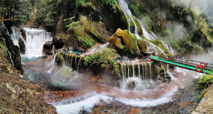 来四川泡秋天的第一场温泉这些经典温泉不可错过巴适得很！