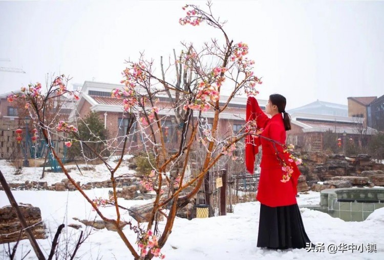 河北旅游：雪中泡泉沉浸式SPA华中小镇赏雪游玩度假全攻略