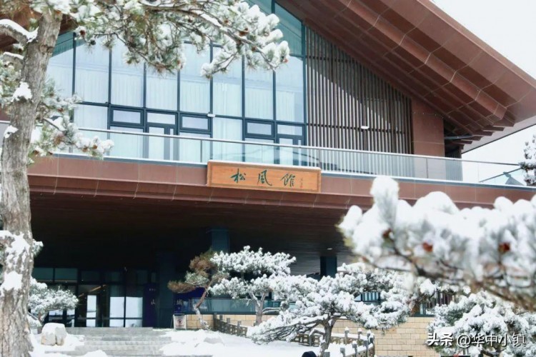 河北旅游：雪中泡泉沉浸式SPA华中小镇赏雪游玩度假全攻略