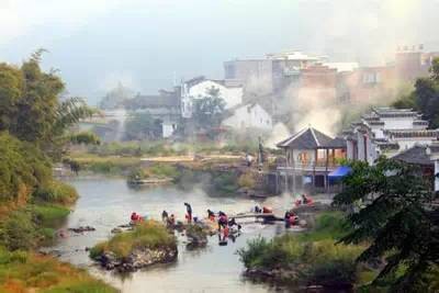 泡温泉汗蒸房住酒店……这才是湖南冬天度假的神仙搭配