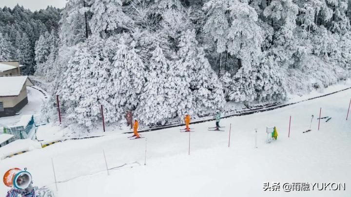 江西滑雪温泉度假胜地：距离南昌不到1小时滑雪体验不输北方