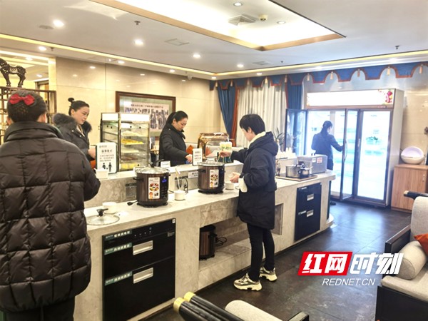 助力长沙烟火气回归颐而康门店回暖为什么这么快